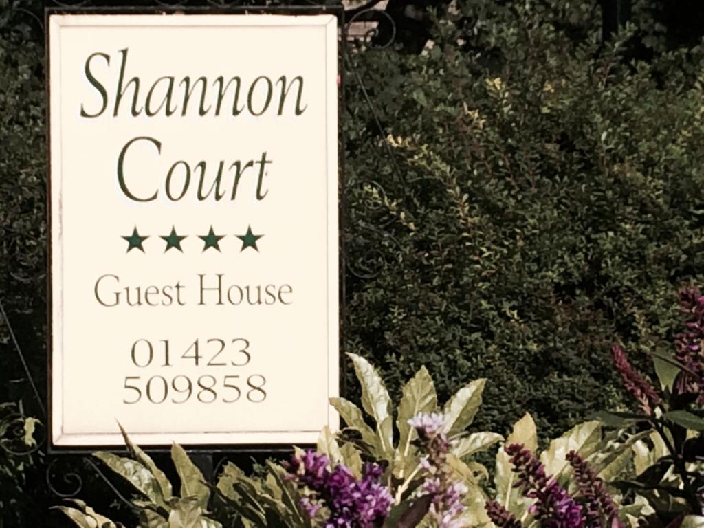 Shannon Court Гаррогейт Екстер'єр фото